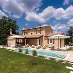 Lucija By Interhome Vila