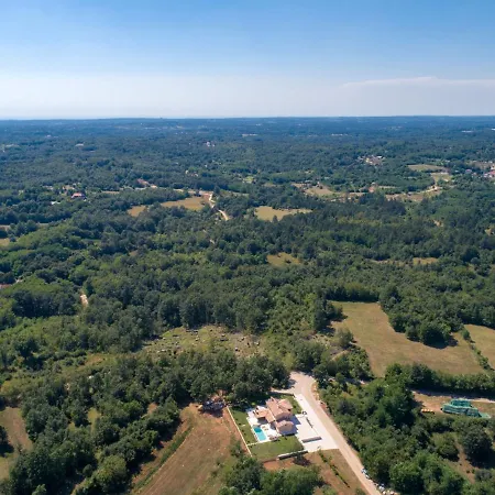 Lucija By Interhome Pazin