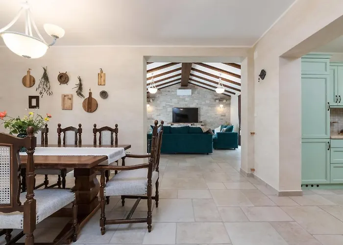 Lucija By Interhome Vila