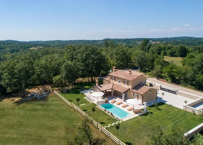 Lucija By Interhome